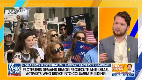 Protesters swarm Alvin Bragg's office after dropping charges for Columbia protesters