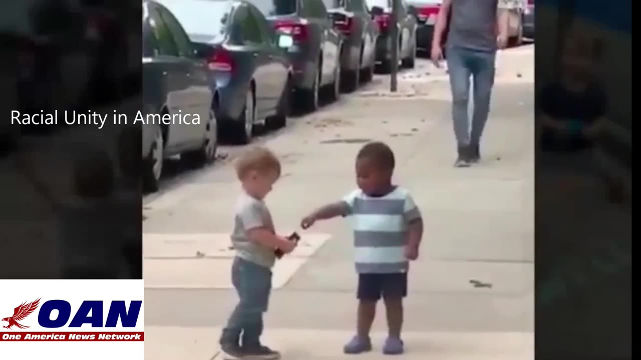 lol the difference between OAN and CNN