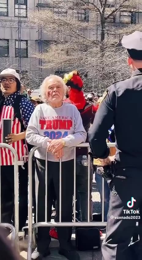 Finding Your Still in the Chaos ~ Sound of Silence