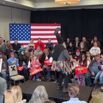 So this happened in Ron DeSantis Camp today 🤣😂