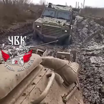 Ukrainian military on one of the roads of "life" in the Bakhmut