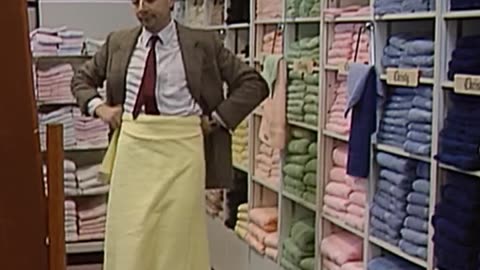 Just a typical laundry day for Mr Bean, with some interesting items 😆