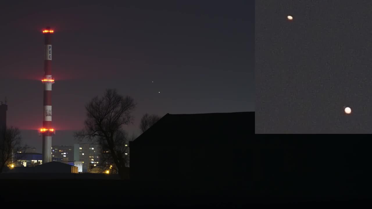 Jupiter and Saturn Conjunction 2020 - beautiful timelapse - 4 days before the Great Conjunction