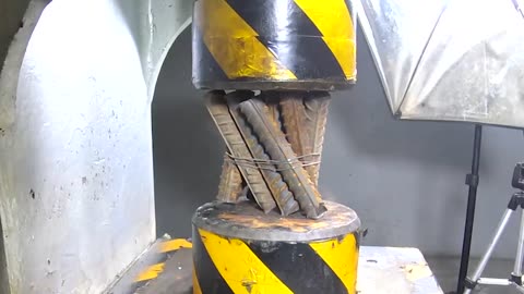 HYDRAULIC PRESS VS STEEL BAR