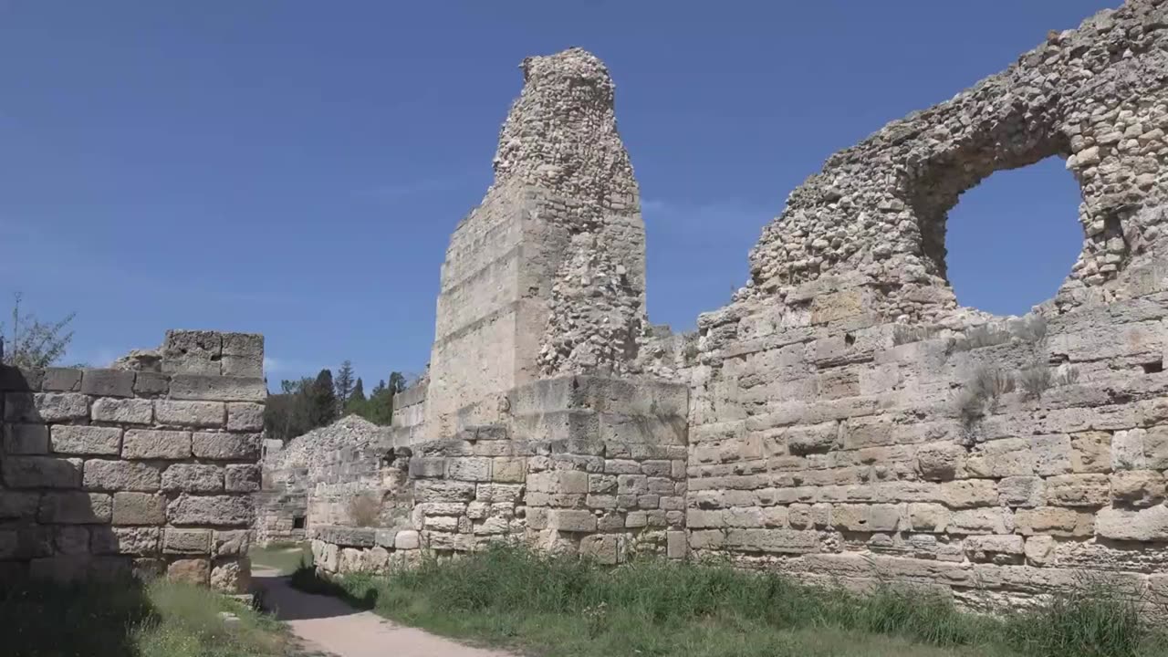 Ukraine History: 1:4 - Ancient Greek Cities in Modern Day Ukraine: Tyras, Olbia, and Chersonesus