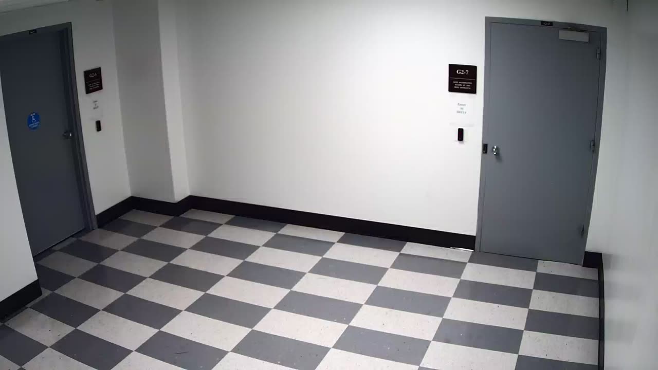 6138RHOBG2G2-27_2021-01-06_11h20min01s153ms.mp4