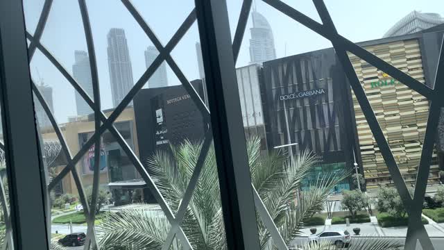 Outdoor views from dubai mall