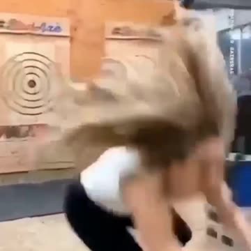 How not to throw an axe.