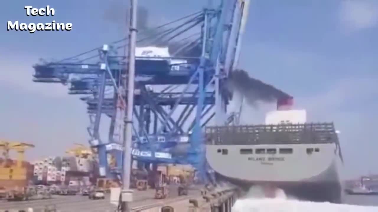 SHIP & BOAT CRASH COMPILATION - Best Total Ship Accident Terrible - Expensive Boat Fails Compilation