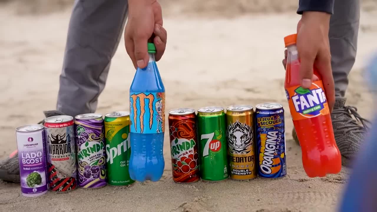 Giant Coca Cola & Big Monster,Chupa Chups, Mtn Dew, Fanta, Mirinda and Mentos soda mix Underground9