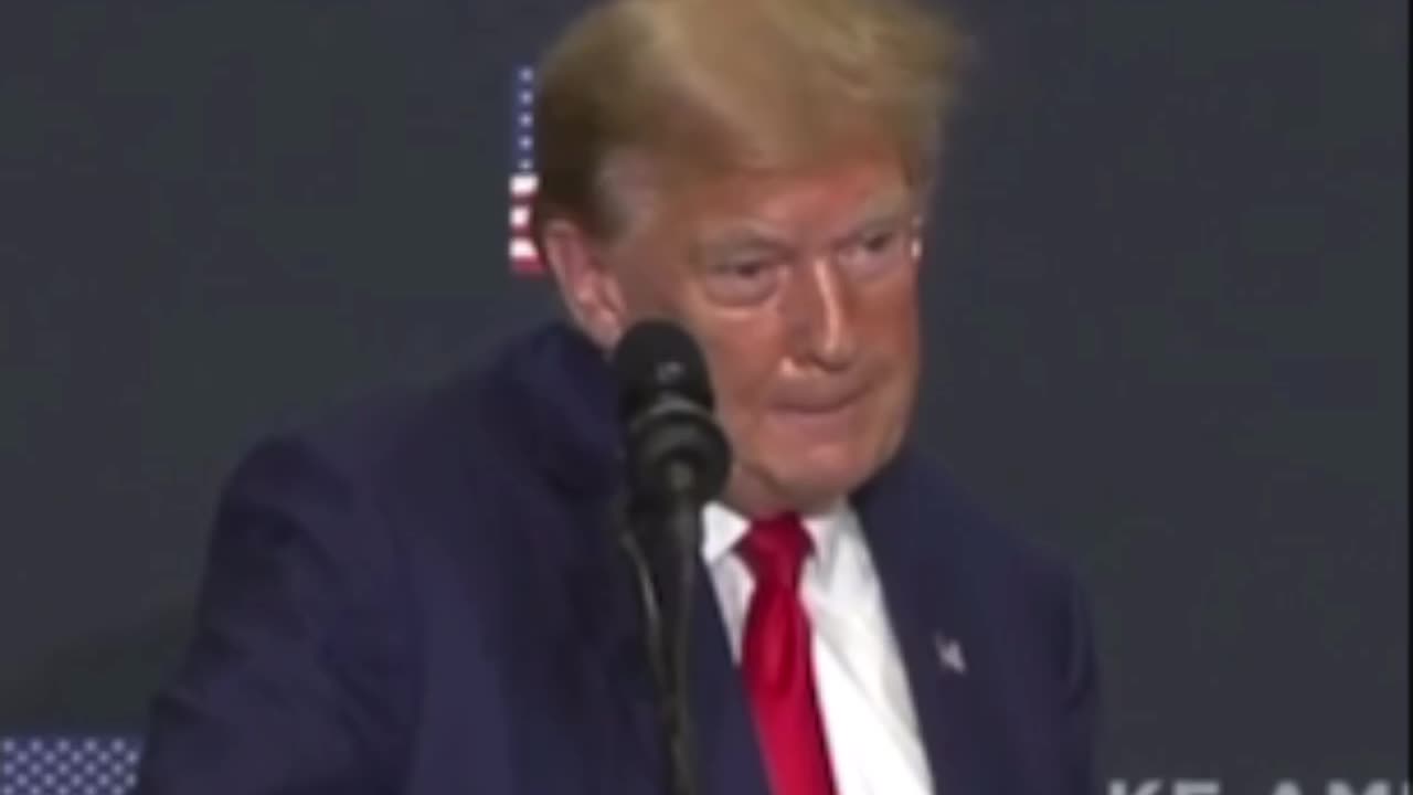 Trump That’s the look you give trying to fight back the tears… ❤️