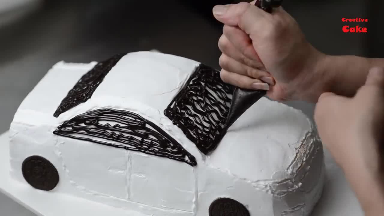 Instructions for making a car-shaped birthday cake for kids / Cakes for boys / Unique birthday cake