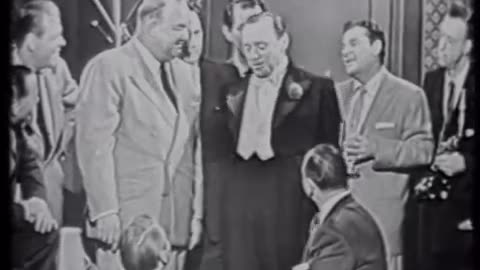 The Jack Benny Program - Reminiscing About Last New Years 12-27-1953