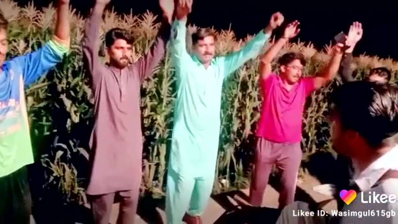 Pakistani punjabi dhol ghumbir