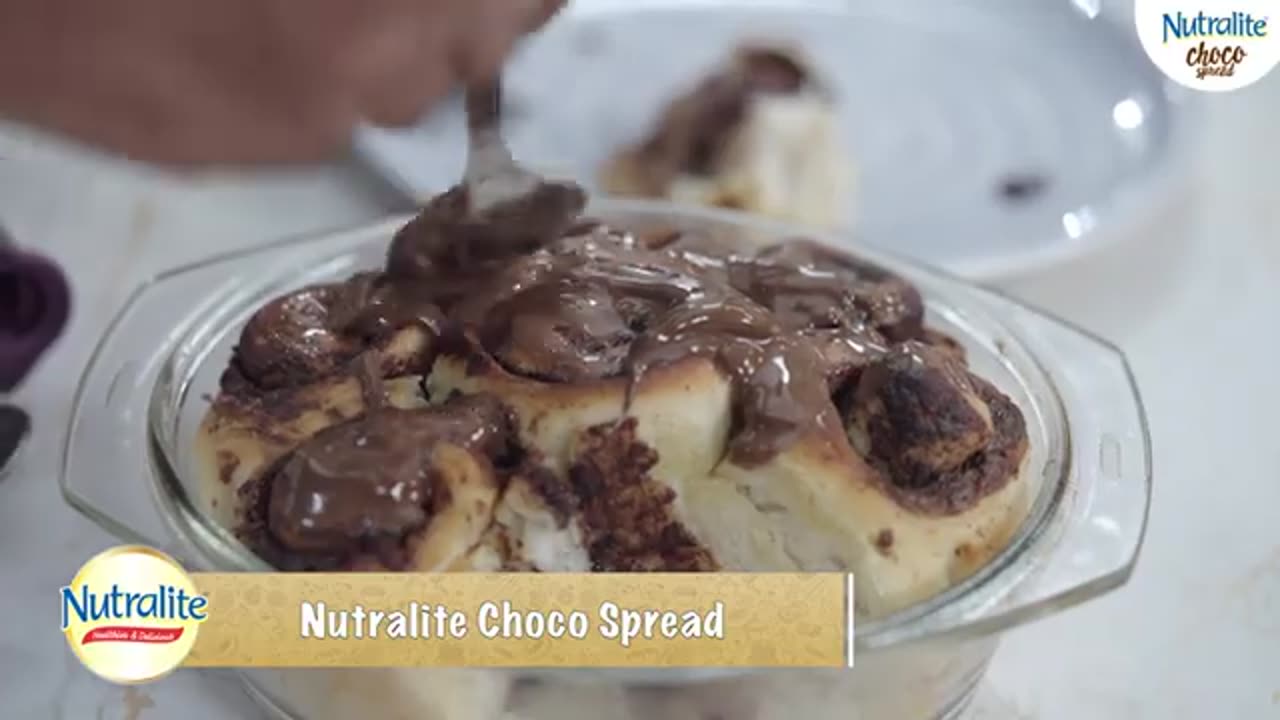 Indulge in Chocolate Pinwheels Roll with Quality Chocolate Spread Online | Nutralite