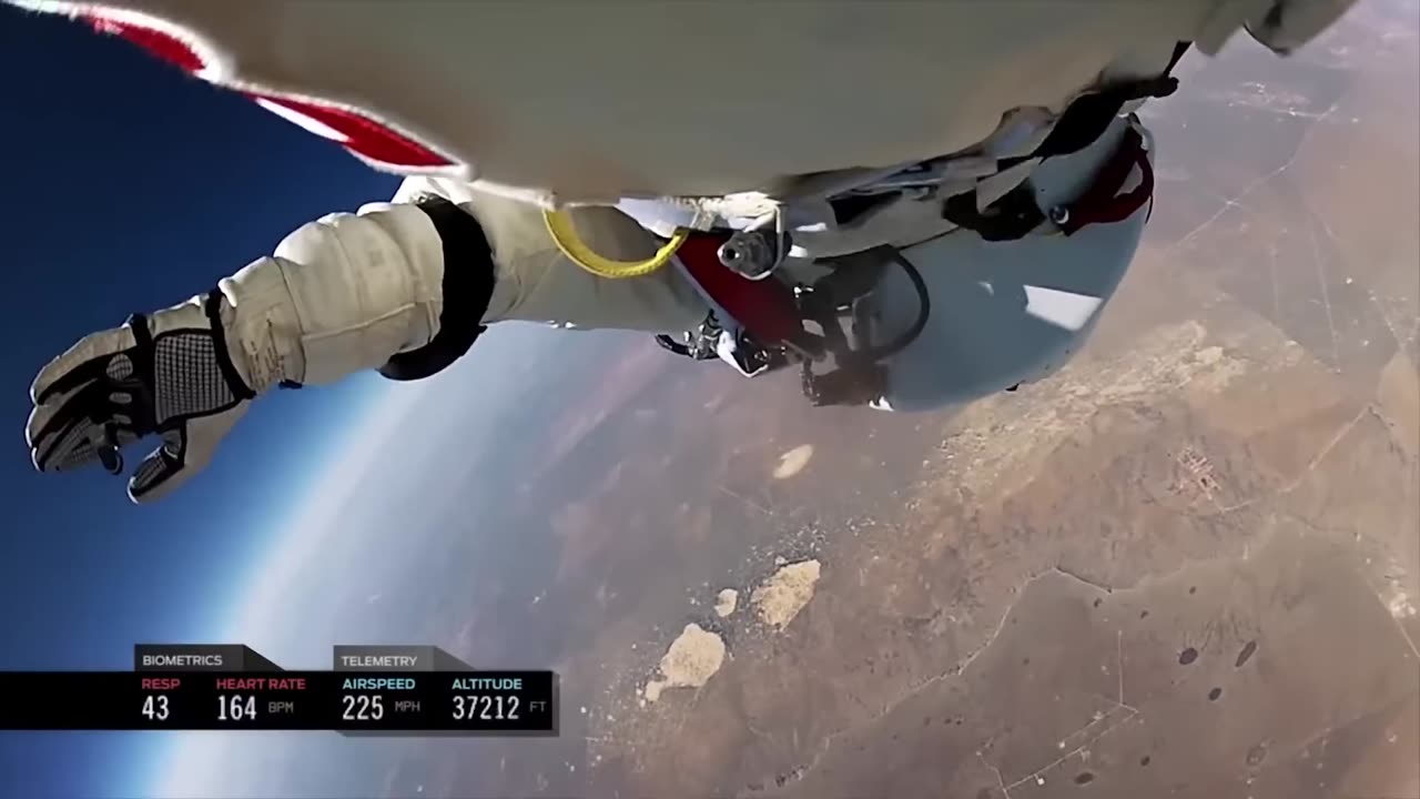 World record highest space jump Felix Baumgartner montage!