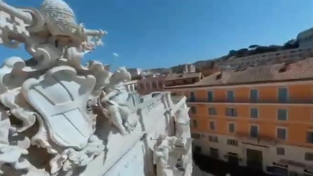 Fountain di Trevi(Italy)