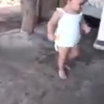 she dances like a tall woman