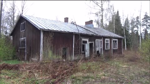 Hylätyt Mestat Paakankylän autiotalo UE21