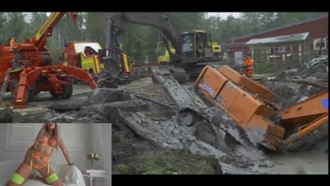 Sexy Excavator really stuck 1