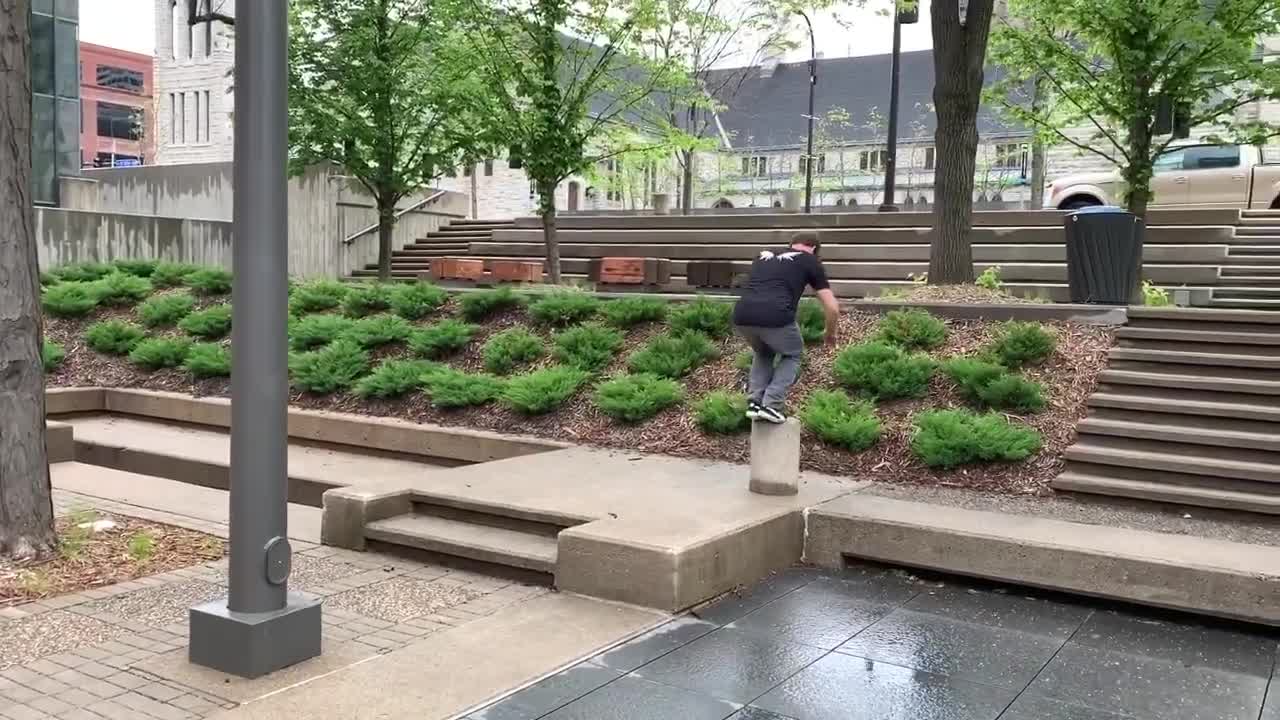 Parkour USA (Luke at Peavey Plaza)