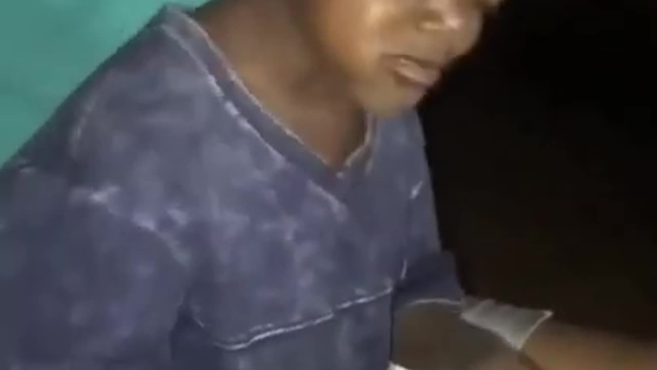 African little boy eating chicken funny video🤣