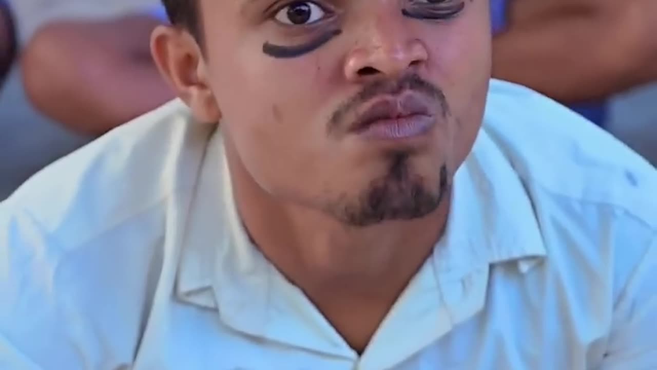 Guthka Baz Studentš¤£-#funnyvideo #funny #trendingshorts