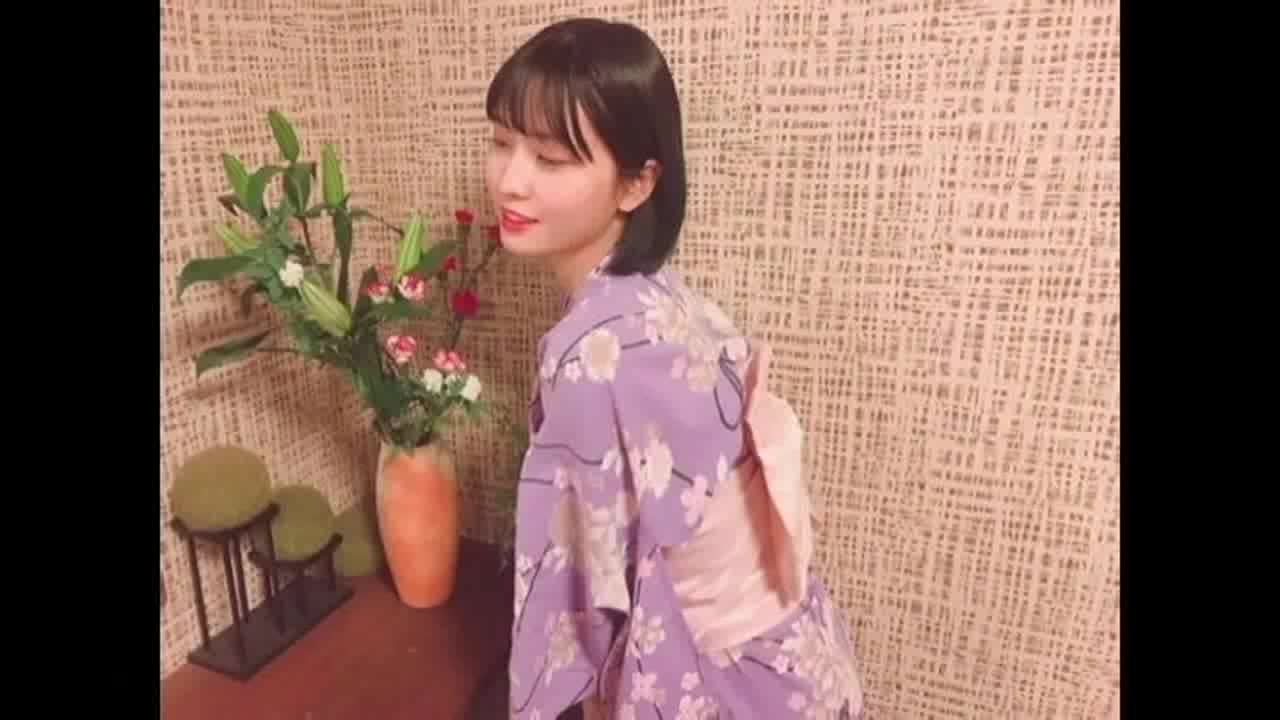 TWICE Momo Looks Elegant In A Kimono! TWICE Momo Looks Elegant In A Kimono!