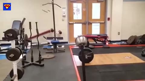 Crazy Funny Gym Fails 21