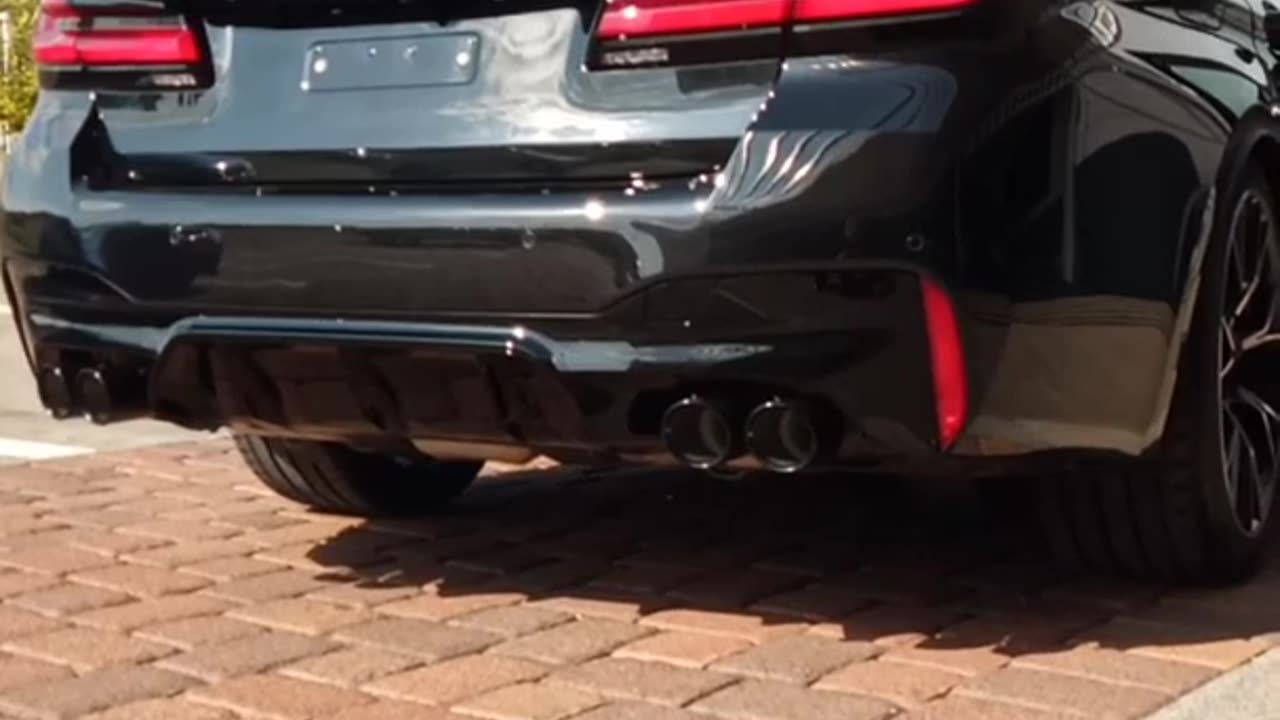 BMW M5 Power Sound