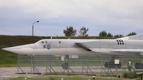 🇷🇺 Russian Flight-tactical exercise of long-range Tu-22M3 bombers begins in Irkutsk region