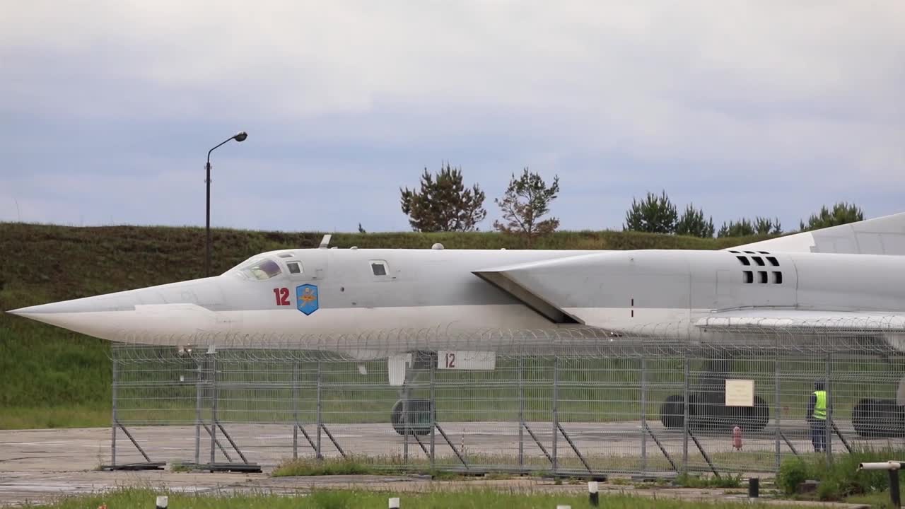 🇷🇺 Russian Flight-tactical exercise of long-range Tu-22M3 bombers begins in Irkutsk region