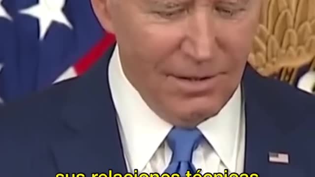 Biden cree que se debe vigilar a Elon Musk tras la compra de Twitter