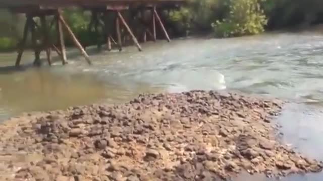 ponte do rio das pedras