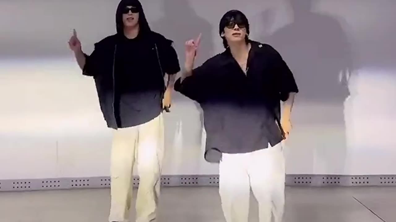 Jungkook seven days dance