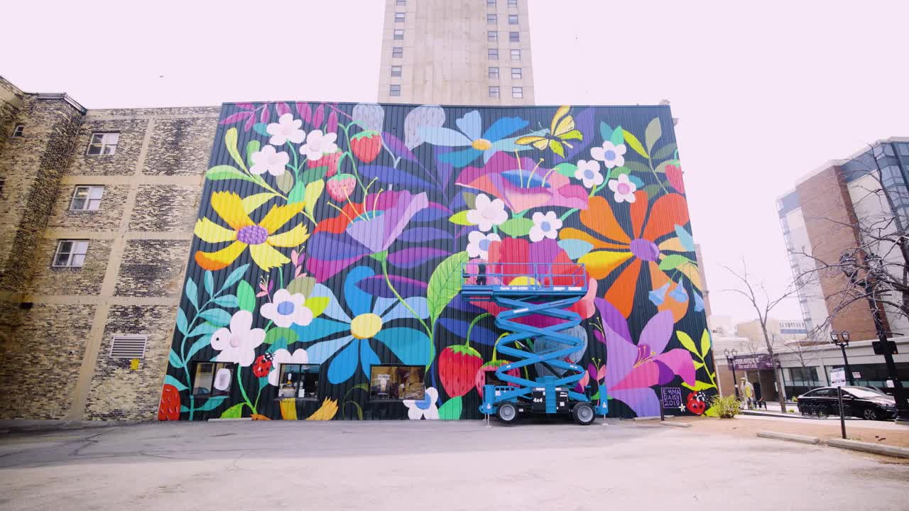 Muralist Emma Daisy on the Power of Community Art