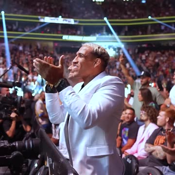 Brazil's UFC stars are out here celebrating Alexandre Pantoja ❤️