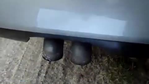 Deze auto rijdt 5000 km op 1 liter water.