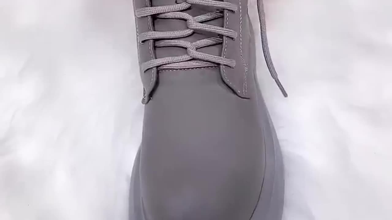 Trending Video Tie the Shoeslace
