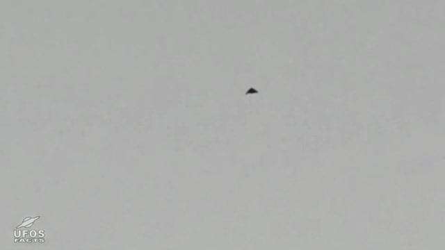 UFO (TR3B?) over Pomona, California - 1st November 2020