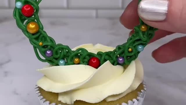 Cupcake decoration for Christmas/It's Christmas time