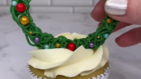 Cupcake decoration for Christmas/It's Christmas time