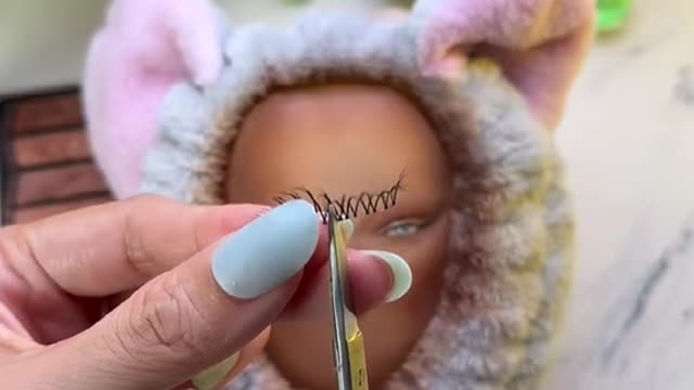 Someone tell me where to get that blush palette!!!