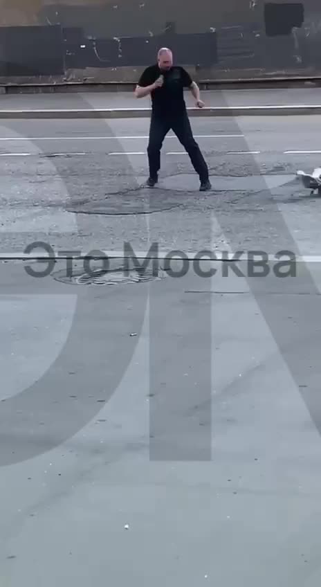 The thanks I get when I help someone 😂😂