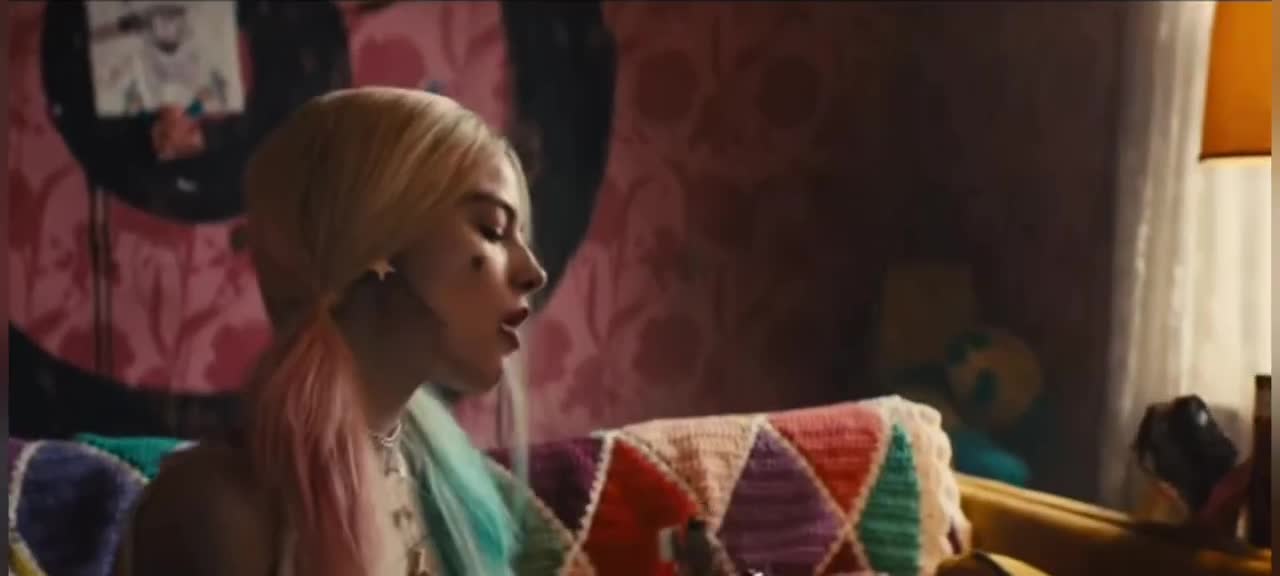 Harley Quinn as - The happiest girl (by Blackpink)