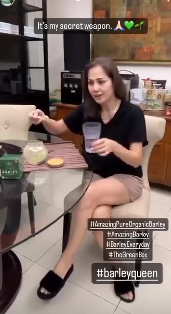 IAM AMAZING PURE ORGANIC BARLEY .