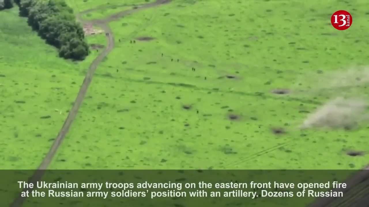 Russians’ mass escape from battle - Leaving their position, they head to forest through open area