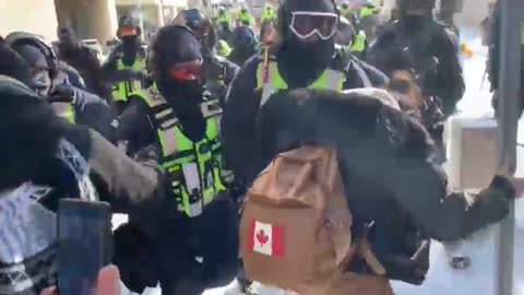 Castreau's Gestapo in FULL Force ARRESTING Peaceful Protestors