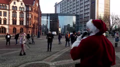 Frauen Bustour Demo in Dortmund mit Eva Rosen und Sandra Wpunkt am 09.12.2020