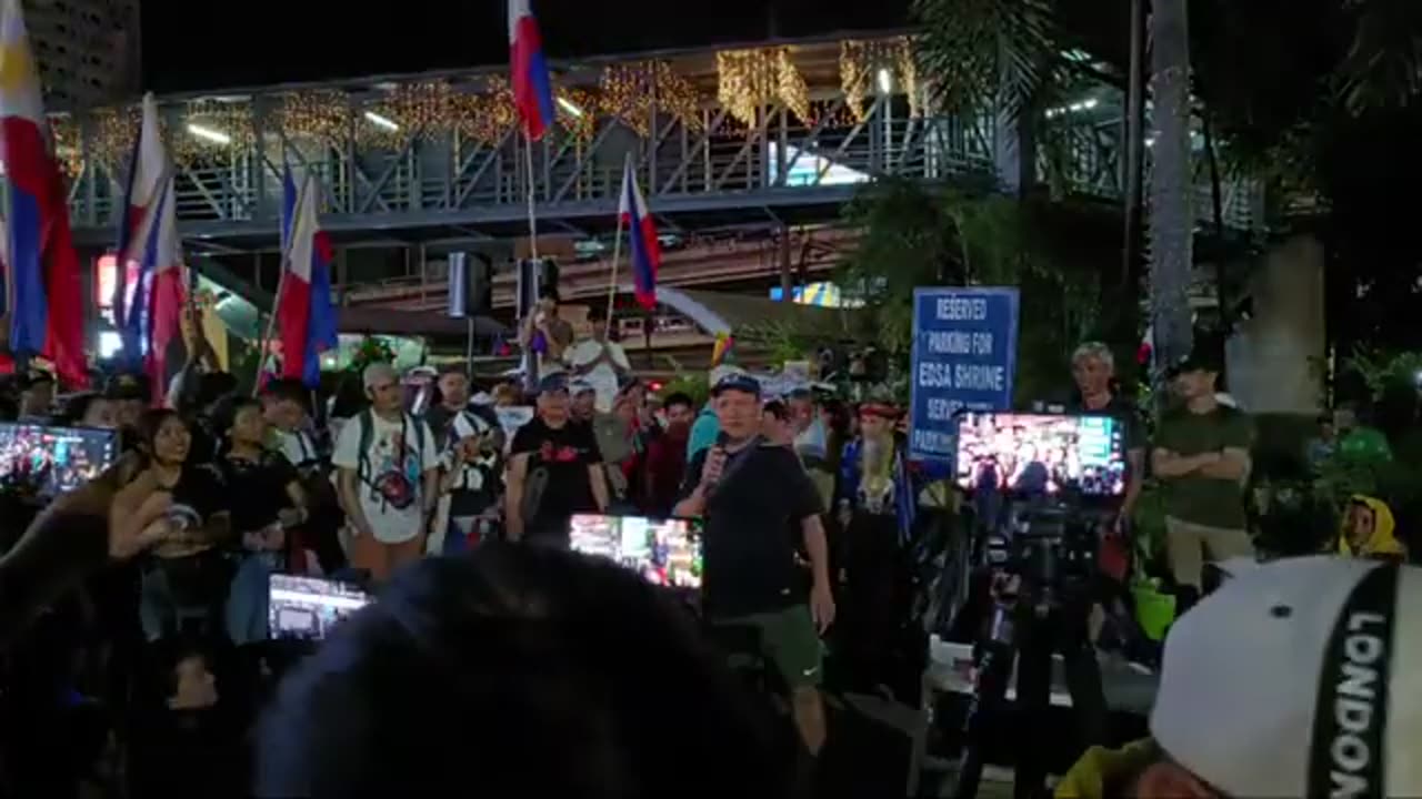 MGA PULIS HINARANG ANG TAONG BAYAN? EDSA SHRINE HINDI PINAPASOK NG PARING BANGANG??